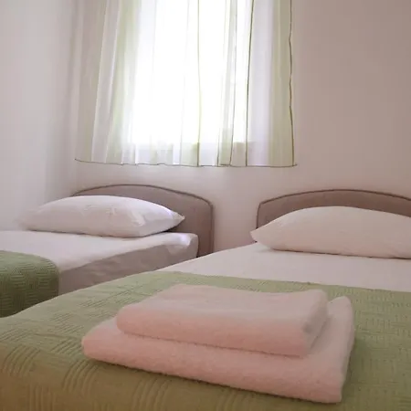 Appartement Mladena *